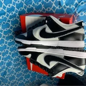 Nike dunk low Men’s size 10.5 chenille swoosh black grey fog panda white rare og Nike Dunk Low Chenille Swoosh Black Grey Fog | eBay main image 3